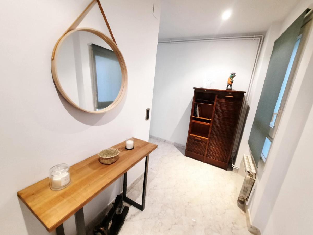 מזנואו Bright Apartment Near The Beach And Barcelona By Train מראה חיצוני תמונה