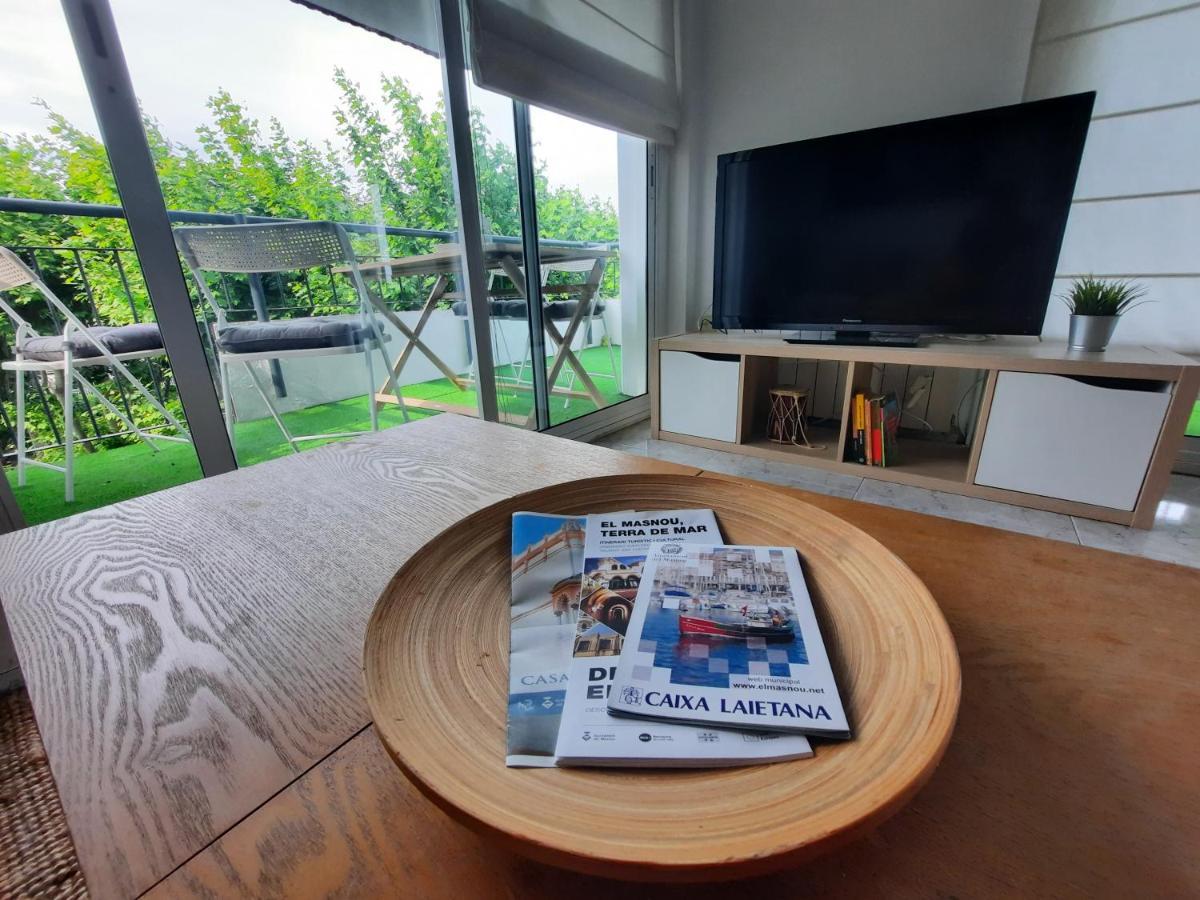 מזנואו Bright Apartment Near The Beach And Barcelona By Train מראה חיצוני תמונה